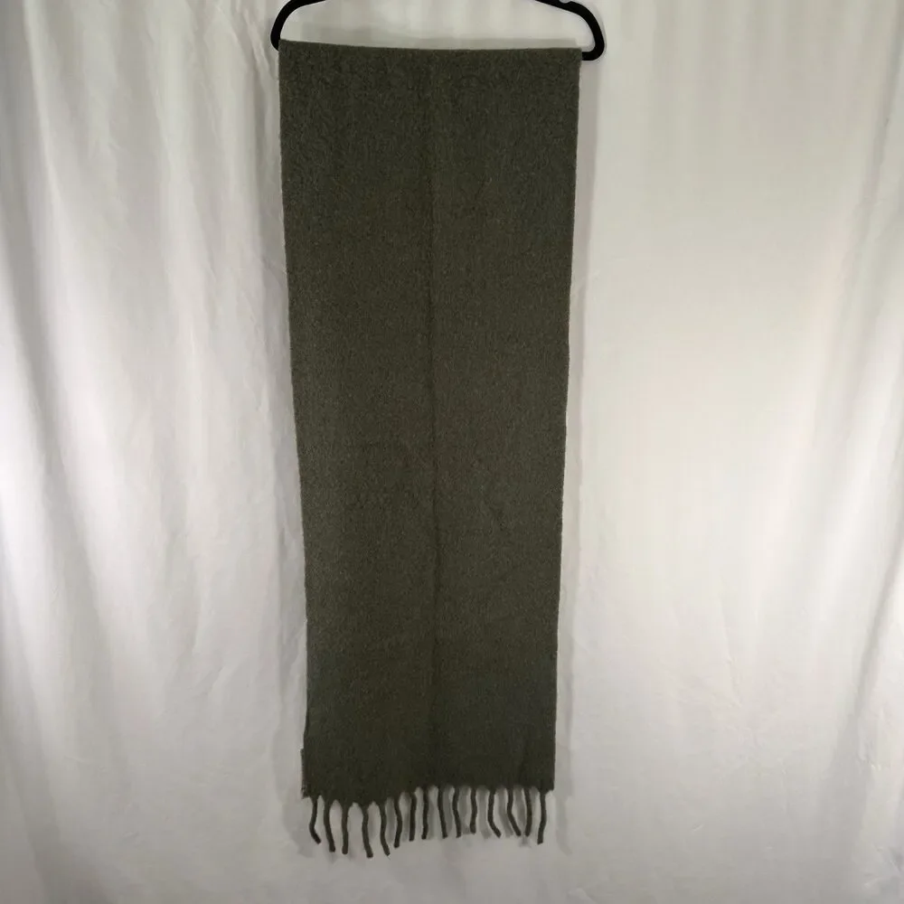 New Uniqlo Wool Blend Souffle Yarn Scarf Green Tassels 83